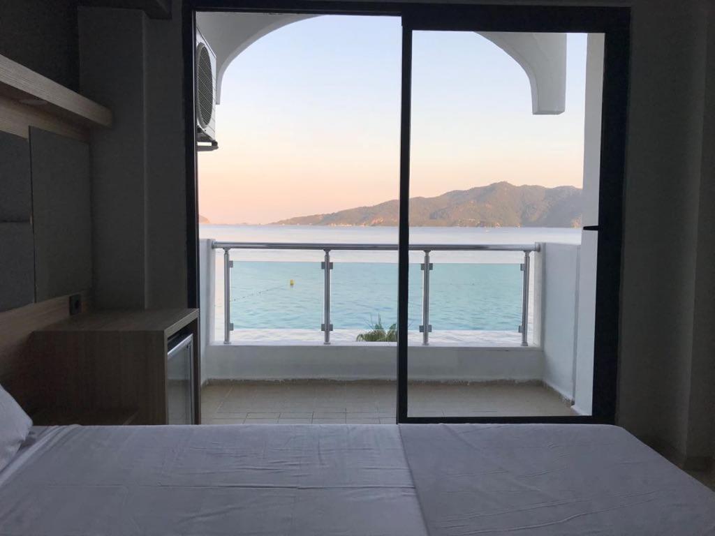 La Beirut Beach Hotel Marmaris Exterior photo