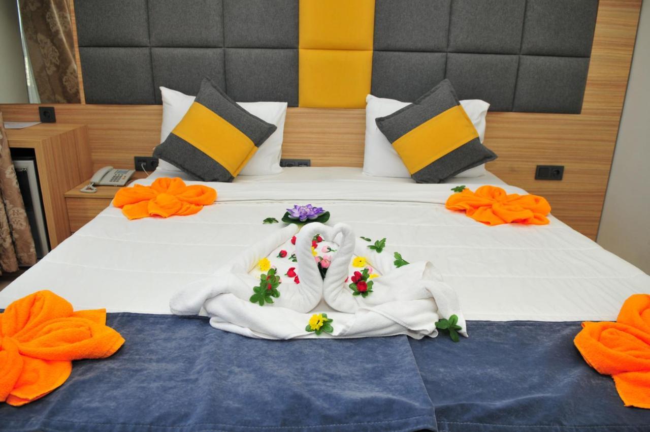 La Beirut Beach Hotel Marmaris Exterior photo